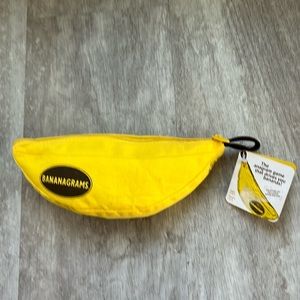 NWT Bananagrams anagram word game